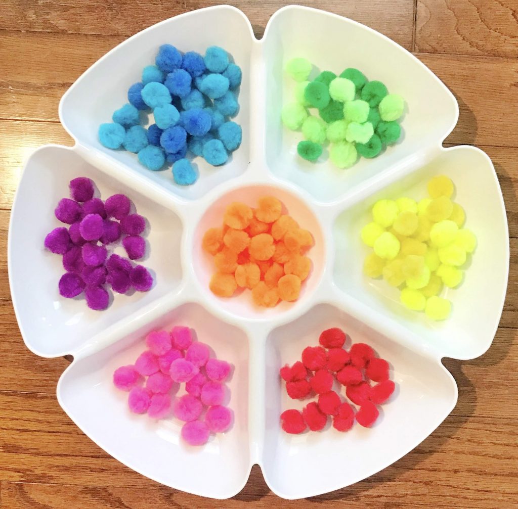 toddler pom-pom color sort activity